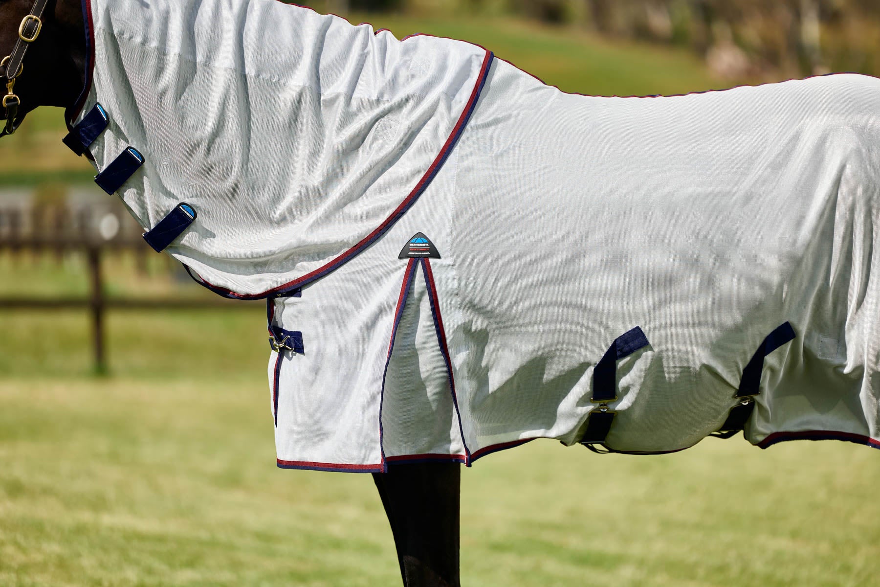 WeatherBeeta® ComFiTec™ Airflow Fly Sheet Detach-A-Neck - Image 4